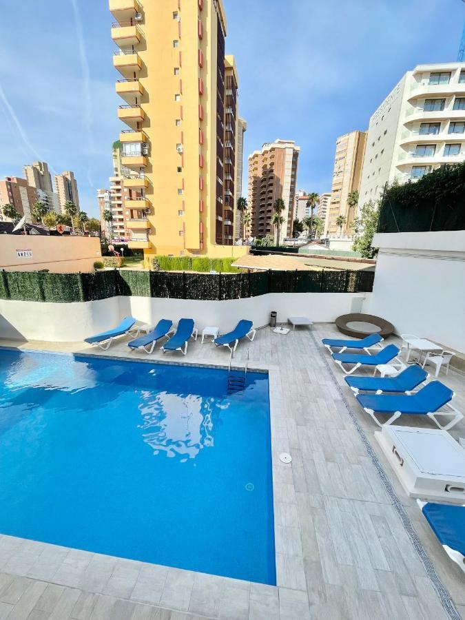Lovely Holidays Benidorm Exterior foto